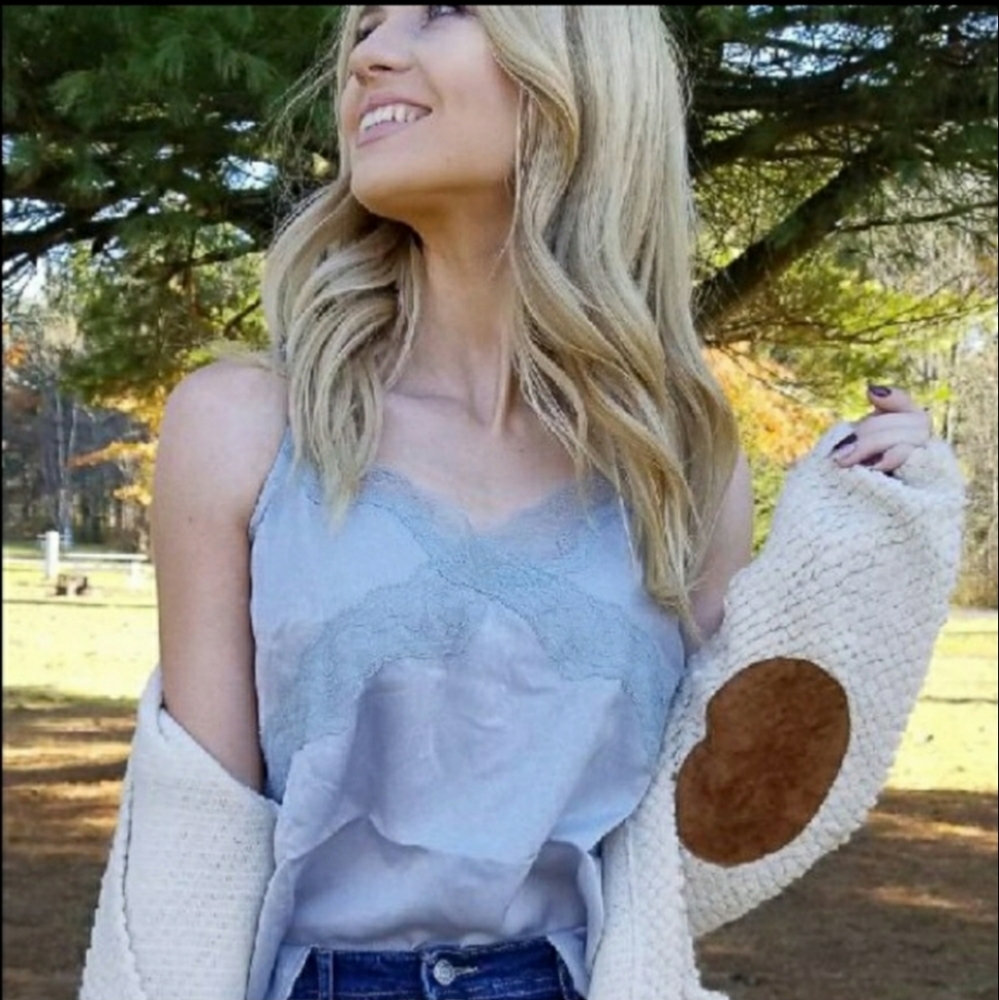 RELISTED IJOAH silver lace trim v neck camisole - Picture 1 of 3